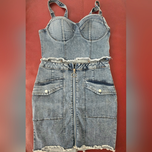 Denim Skirt Set - Picture 2 of 7